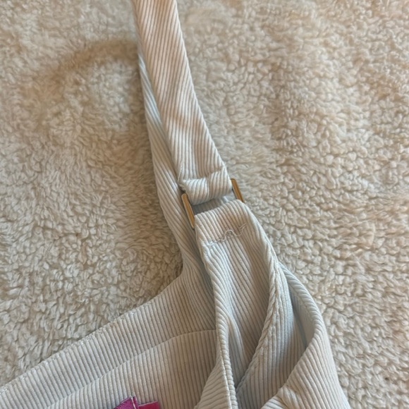 Edikted Asymmetrical Ribbed Top - Picture 3 of 5